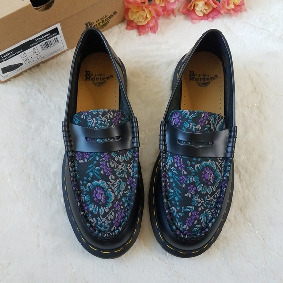 DR. MARTENS PENTON FLORAL JACQUARD LOAFERS - Picture 5 of 10